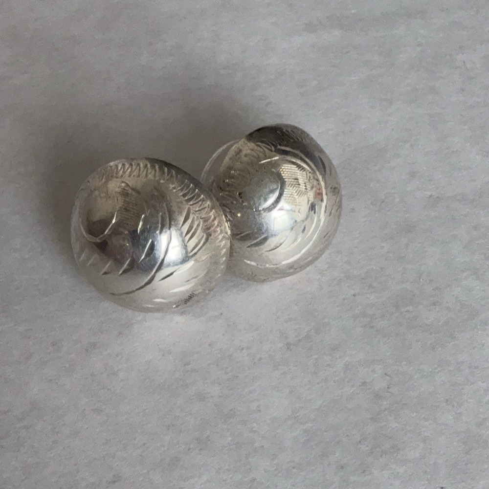 Sterling Silver 925 Round Domed Stud Earrings Engraved Concho Button Design